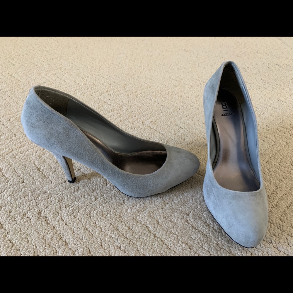 Bakers Crawford Gray Suede Leather Pump-Size 6